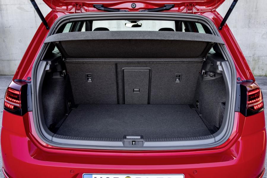Багажник Volkswagen Golf GTI TCR 3-Door (Typ 5G) 2019 года  (WW) (фото 68 из 107)